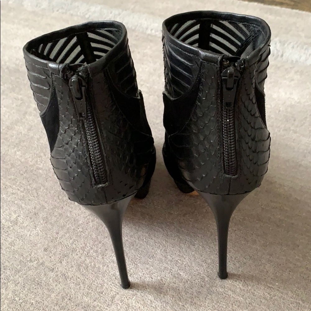 Jimmy Choo boots - Picture 3 of 6